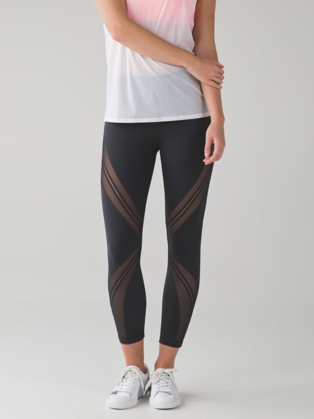 NWT Lululemon High Times Pant *Metta Black size 4